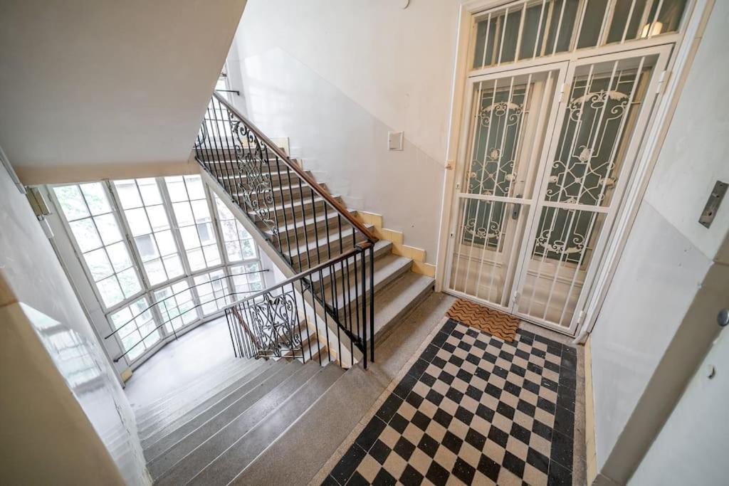 Danube Bank Hideaway Apartment Будапеща Екстериор снимка